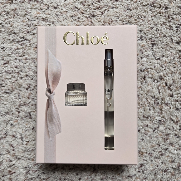 ✨️NEW Chloé Eau De Parfume Mini Gift Set - Picture 2 of 6